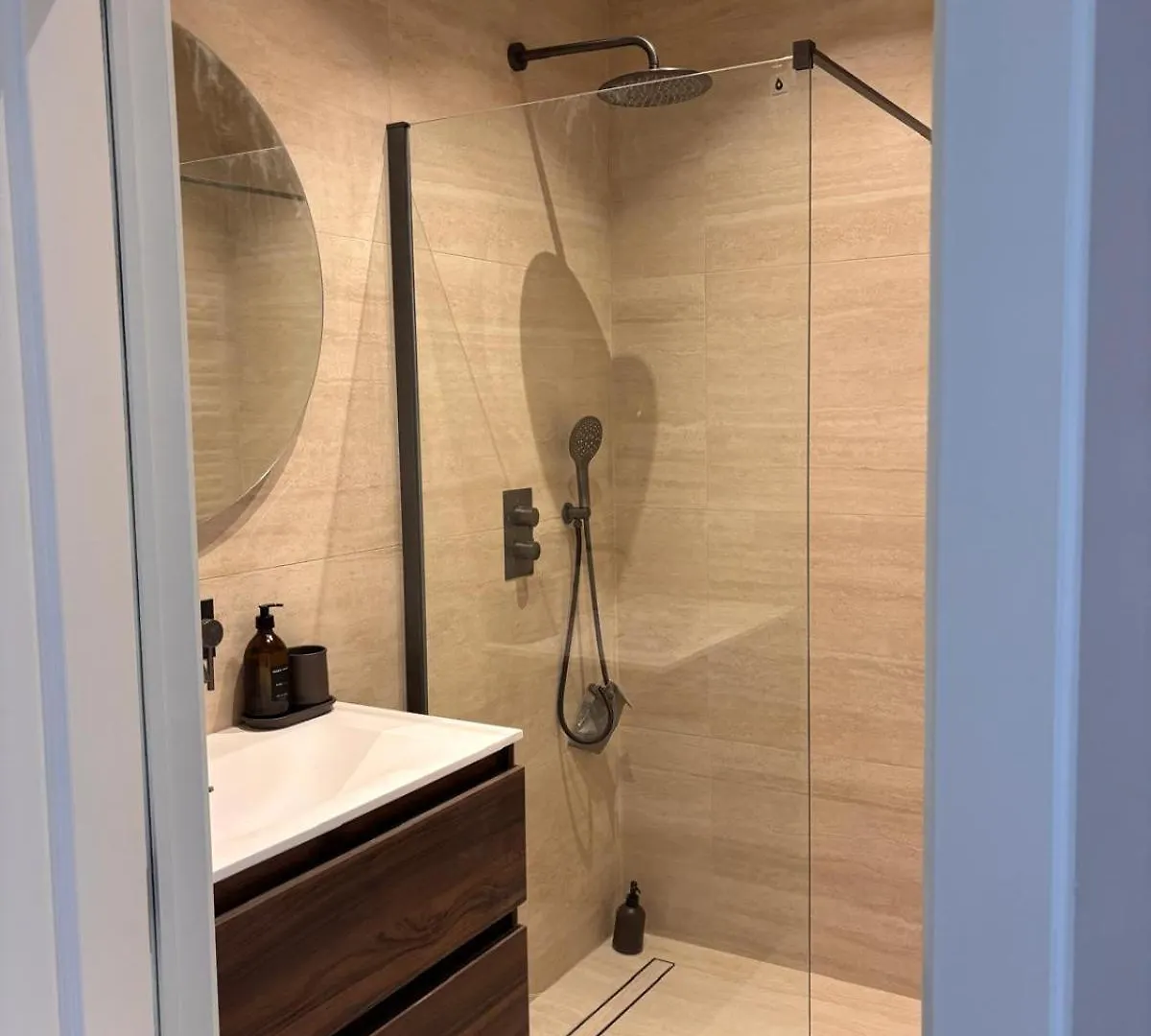 Modern Stay At Marnixplaats Anversa